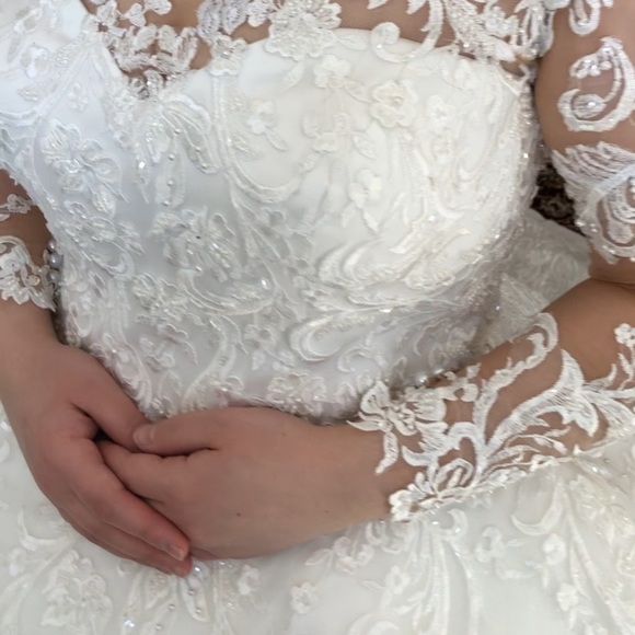 Custom Made Wedding Dress Lace Back Long Tail S M - Picture 7 of 8